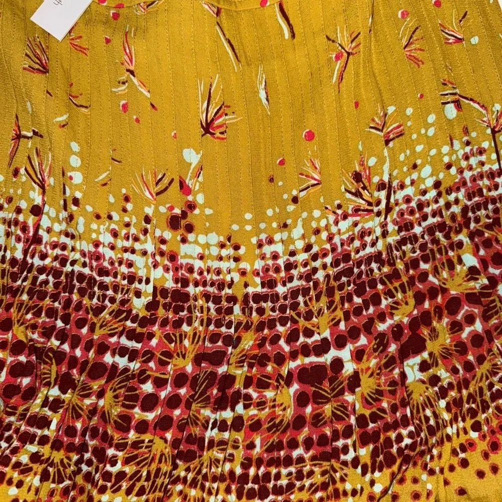 Poupette St. Barth Gold and Red Bubble Mini Skirt - Picture 3 of 8